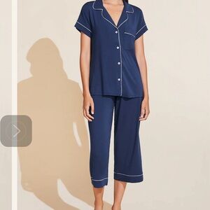 ‼️30 MIN SALE💥‼️Anthropologie Eberjey Shortsleeved Cropped PJ Set, Navy XL